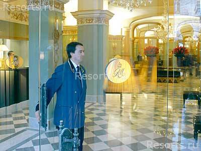 Hotel Le Royal Monceau 7